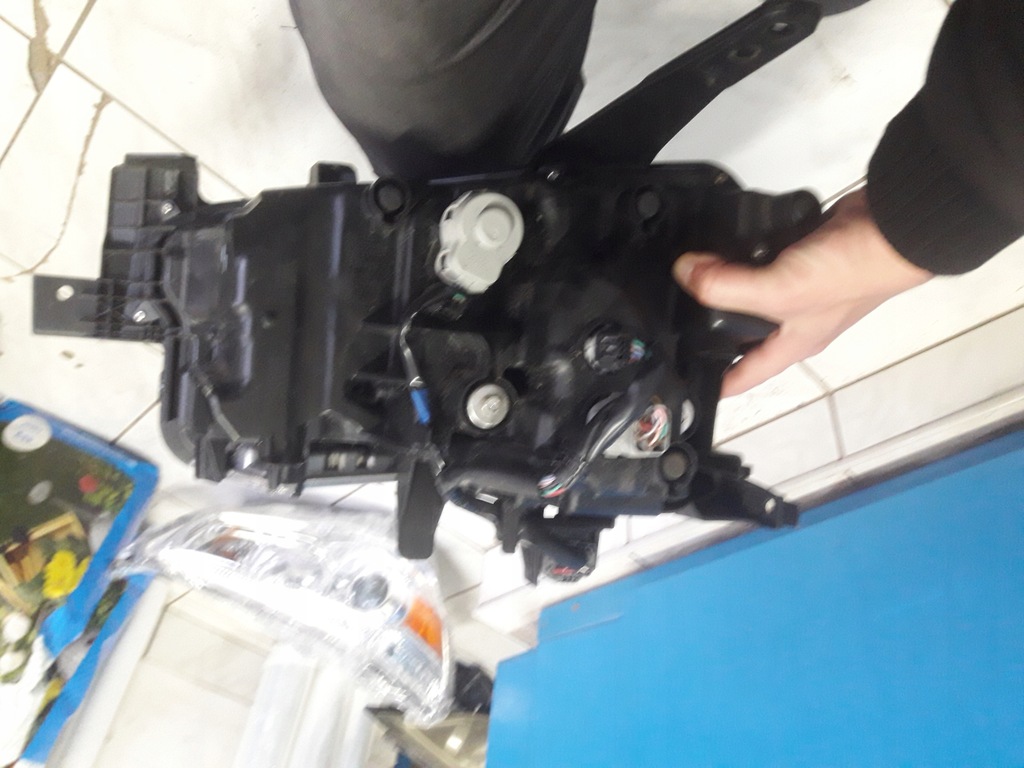 фото №8, Mazda mx30 mx 30 лампа правая full led 14 pin europa оригинал idealna r2