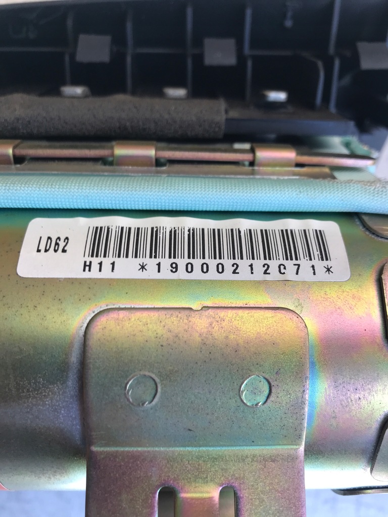 фото №6, Подушка подушка безпеки пасажира mazda mpv ld62