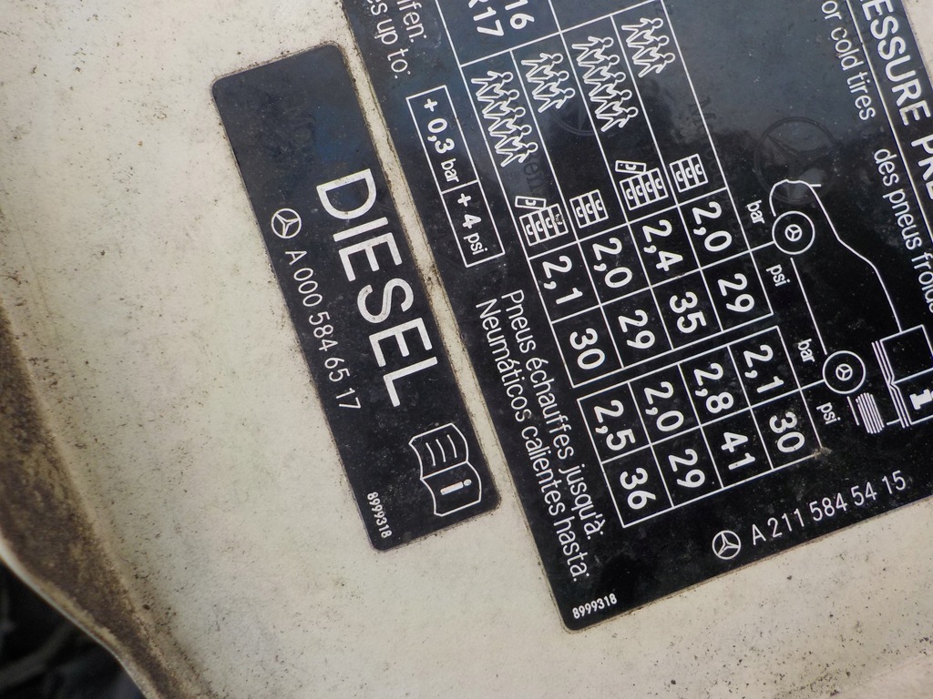 фото №5, Mercedes e-klasa w211 крышка заливной топлива дизель цвет beż majonez