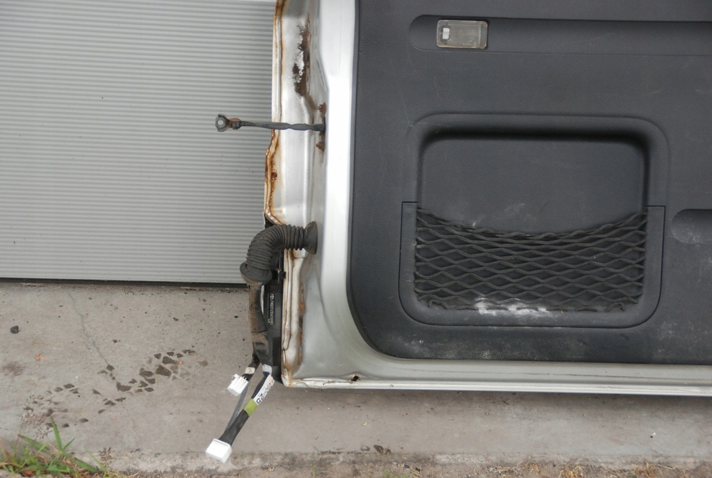 фото №10, Toyota rav4 iii кришка багажника багажника двері задня 1f7