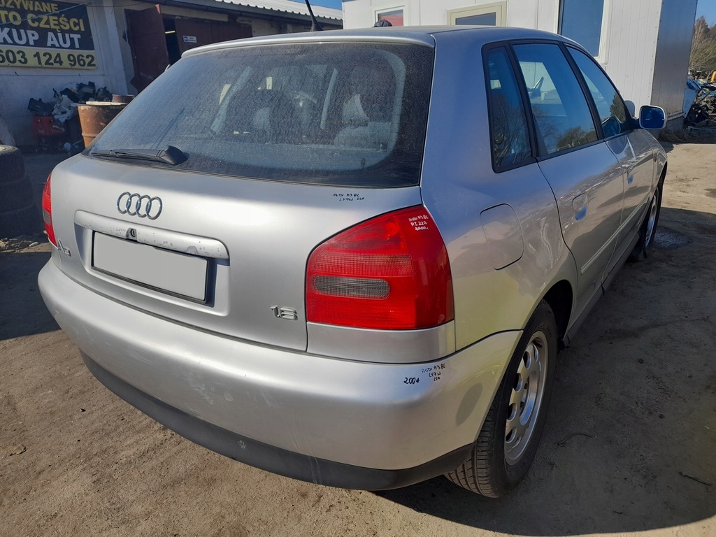 фото №8, Audi a3 8l лампа правий задня права задня