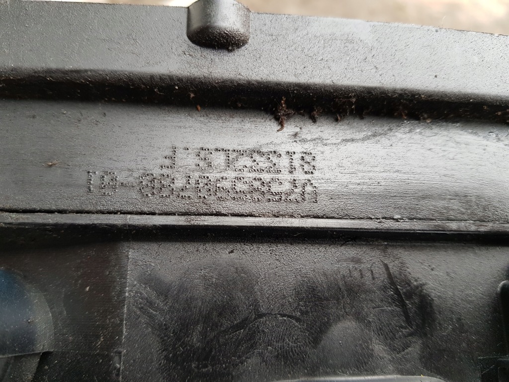 фото №6, Citroen c4 picasso 1.6 thp крышка клапанов