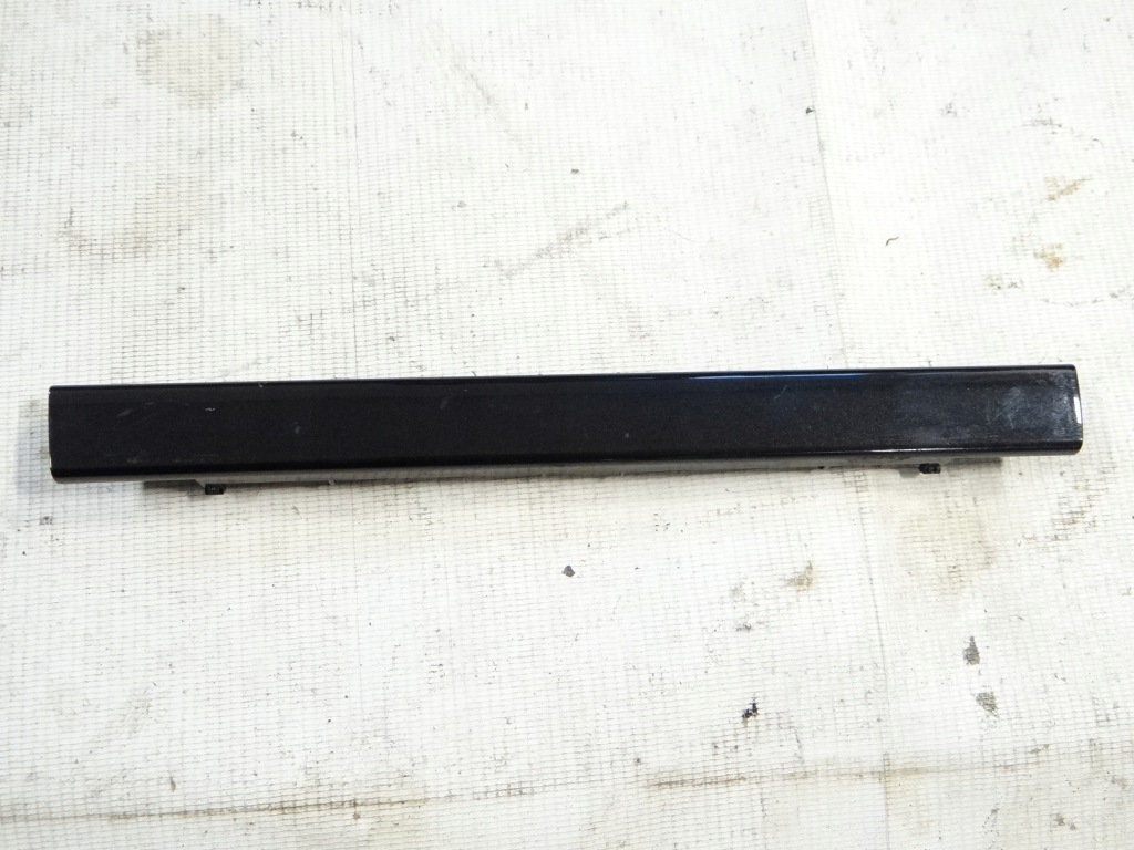 фото №1, Молдинг декоративная панели середина bmw e39 8185256