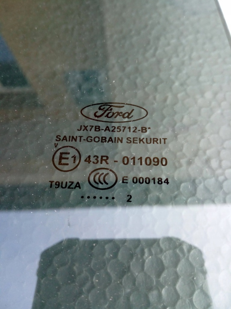 фото №2, Скло ford focus mk4 hb задня oryg.