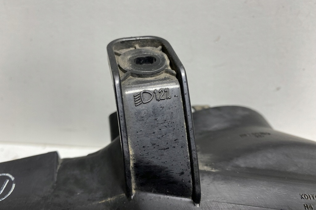 фото №16, Лампа правая передняя mitsubishi pajero iii v7_w, v6_w 10087420 2.4l