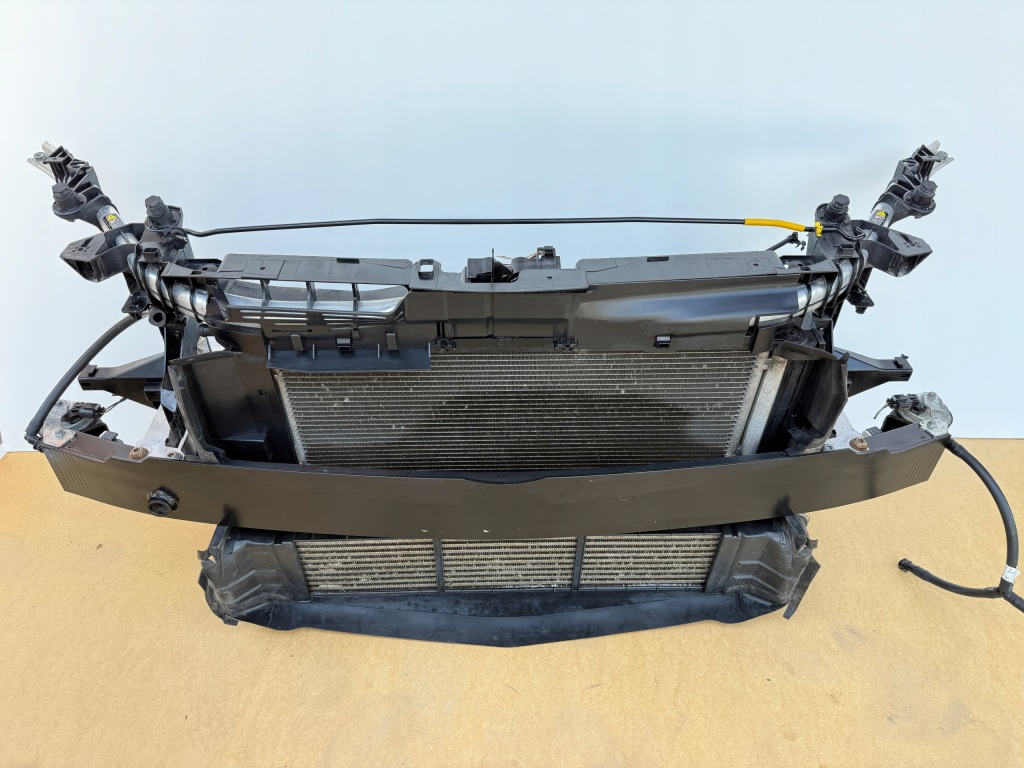 фото №1, Pas передний усилитель балка радиатор mercedes w117 w176