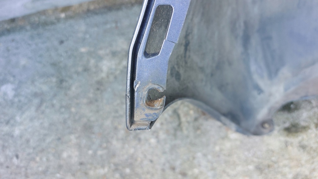 фото №13, Renault clio iii 05- бампер задняя tej47