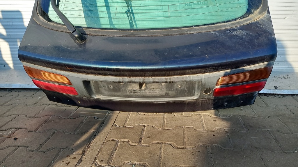 фото №2, Задня кришка багажника renault laguna 00r