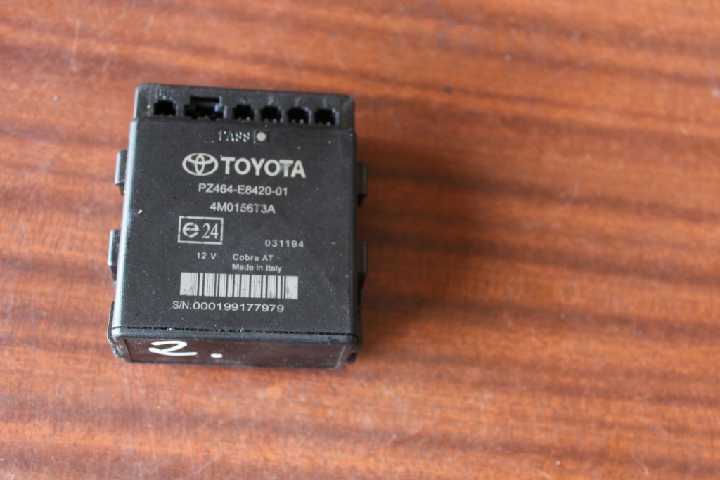 фото №1, Модуль pdc toyota corolla verso avensis t25 pz464-e8420-01