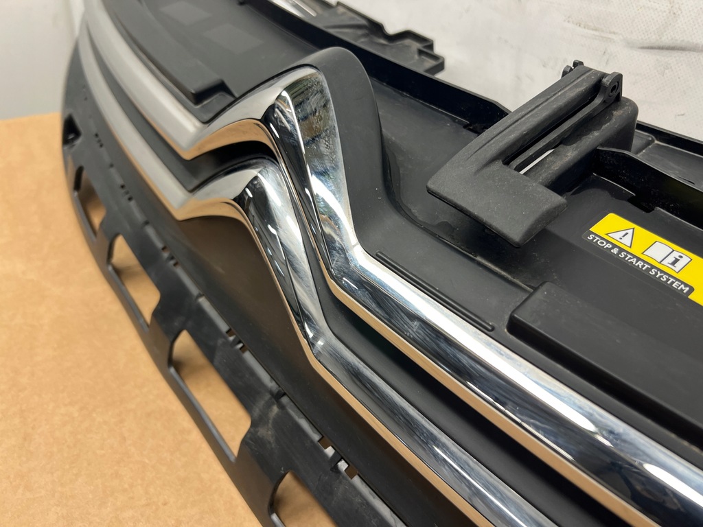 фото №5, Citroen c3 iii решётка радиатора решётка радиатора 9812063477