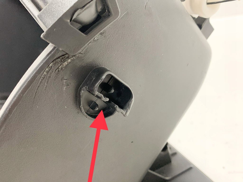 фото №10, Бардачок полка пассажира f1eba06044 ford focus mk3