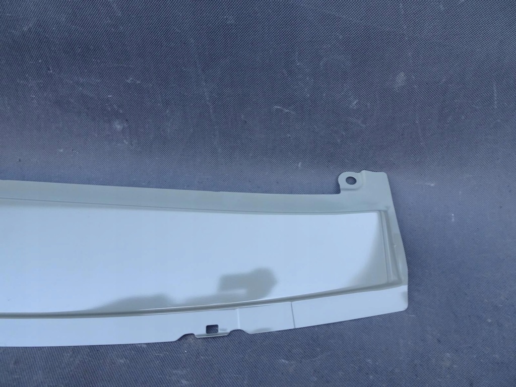 Peuegot 108 крыша молдинг накладка перед оригинал Недорого