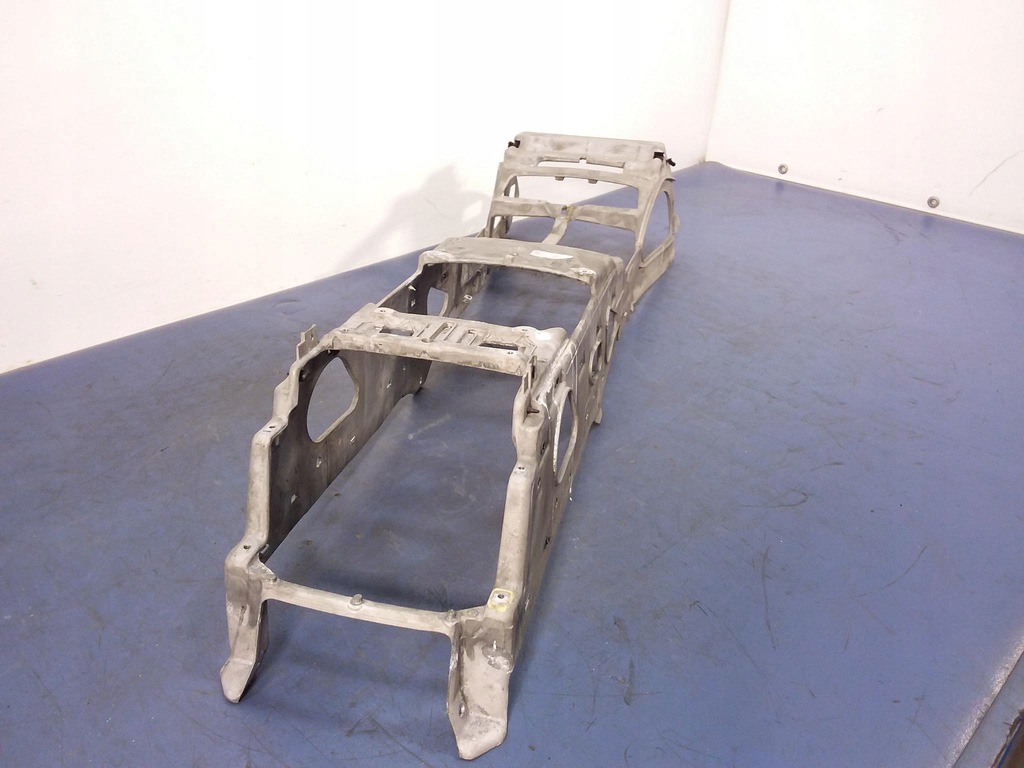 фото №4, Audi a8 s8 d4 каркас туннель среднего 4h0861831b