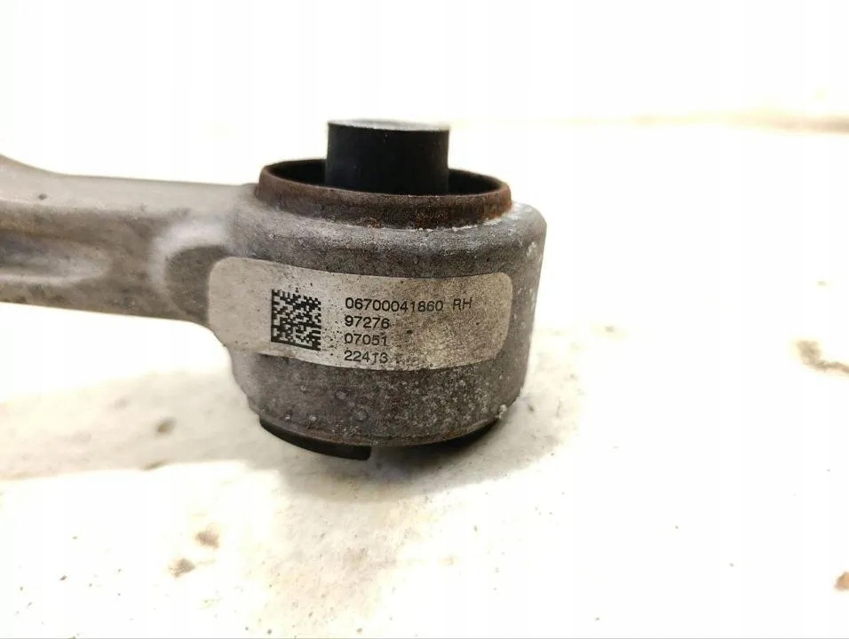 Подвеска передние правое maserati quattroporte vi 06701017550 бензиновый с Разборки