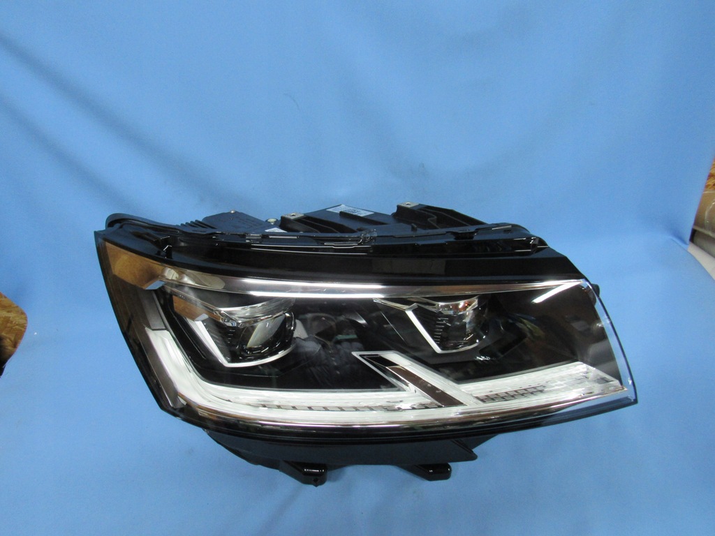 фото №5, Права vw caravelle multivan 7l1 t6 lift full led комплектна