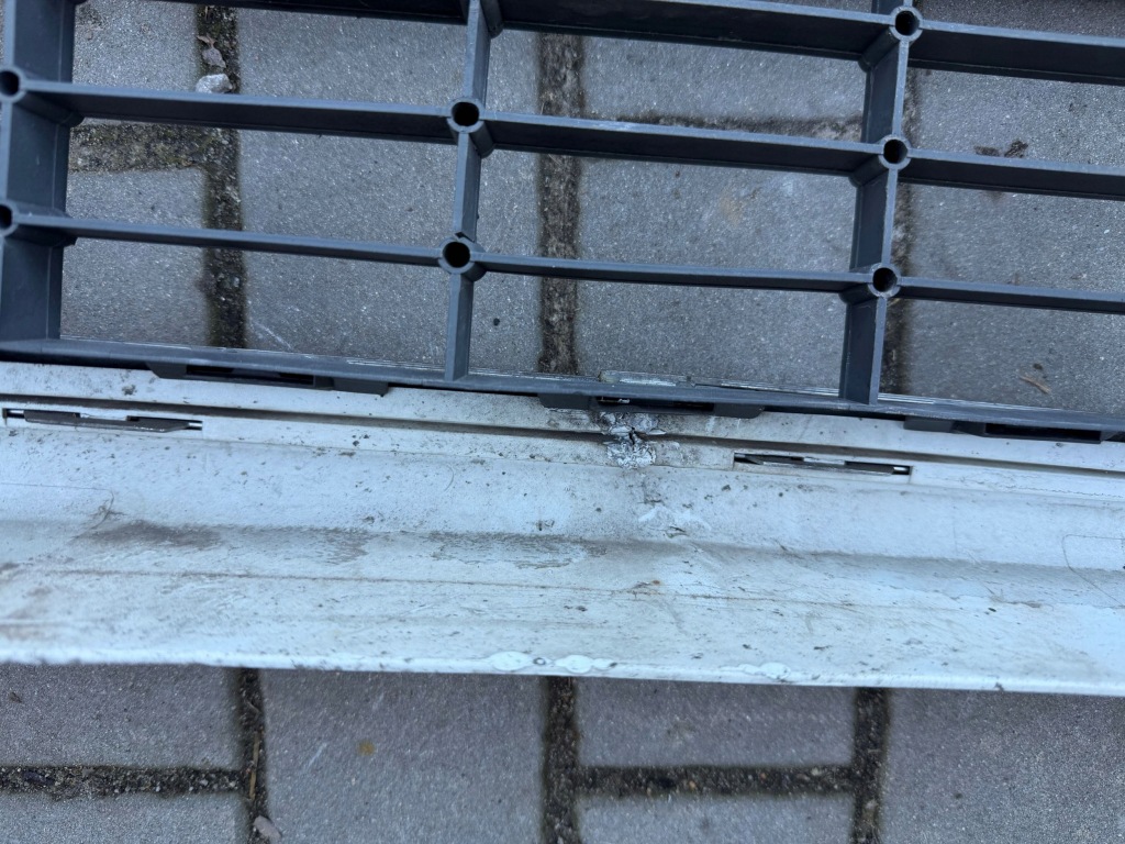 Бампер передний перед ford focus 2 mk2 рестайлинг  8m5117k819a Цена