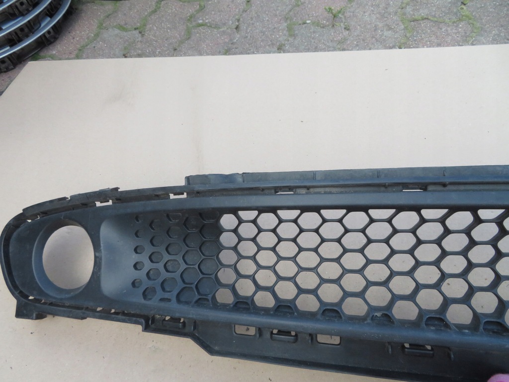 фото №9, Smart forfour ii 453 решётка средняя бампера 622547266r