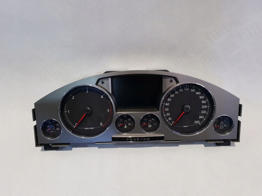 фото №1, Счетчик приборы vw phaeton lift 3d0920983c