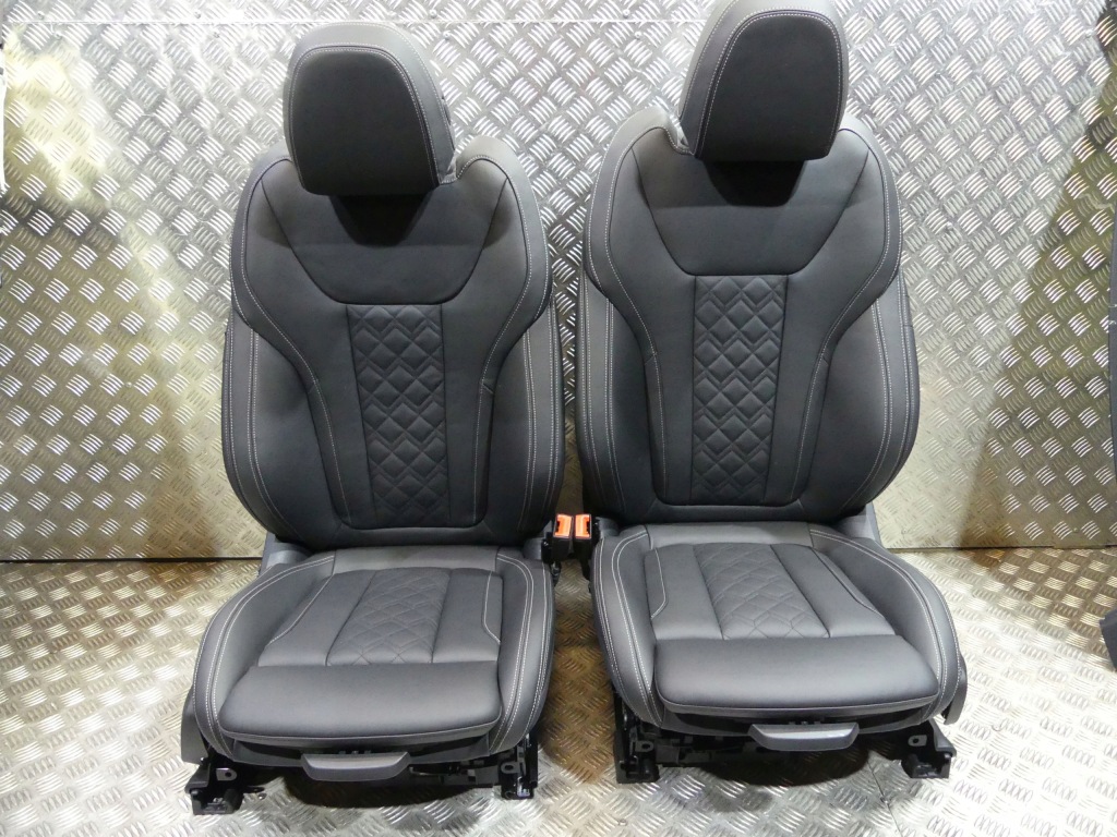 фото №8, Bmw 3 g20 rhd sport individual оббивка сидіння підігрів заднє сидіння 141 km