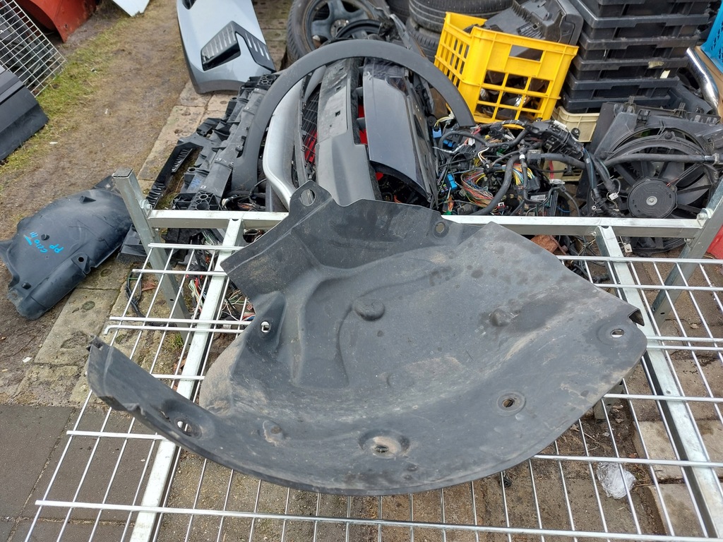 фото №4, Підкрилок праве передні задня частина renault kangoo iii