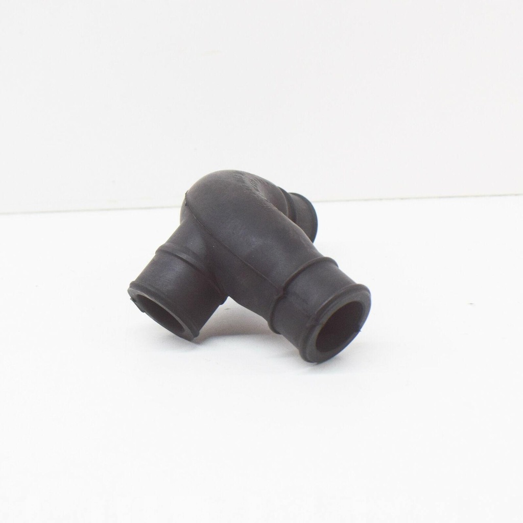 фото №9, Шланг вентиляционный vag audi a4 passat оригинальный 06b103221h