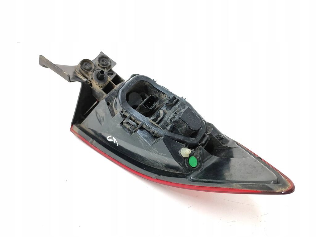 фото №9, Renault clio iv 2014 права сторона лампа задня