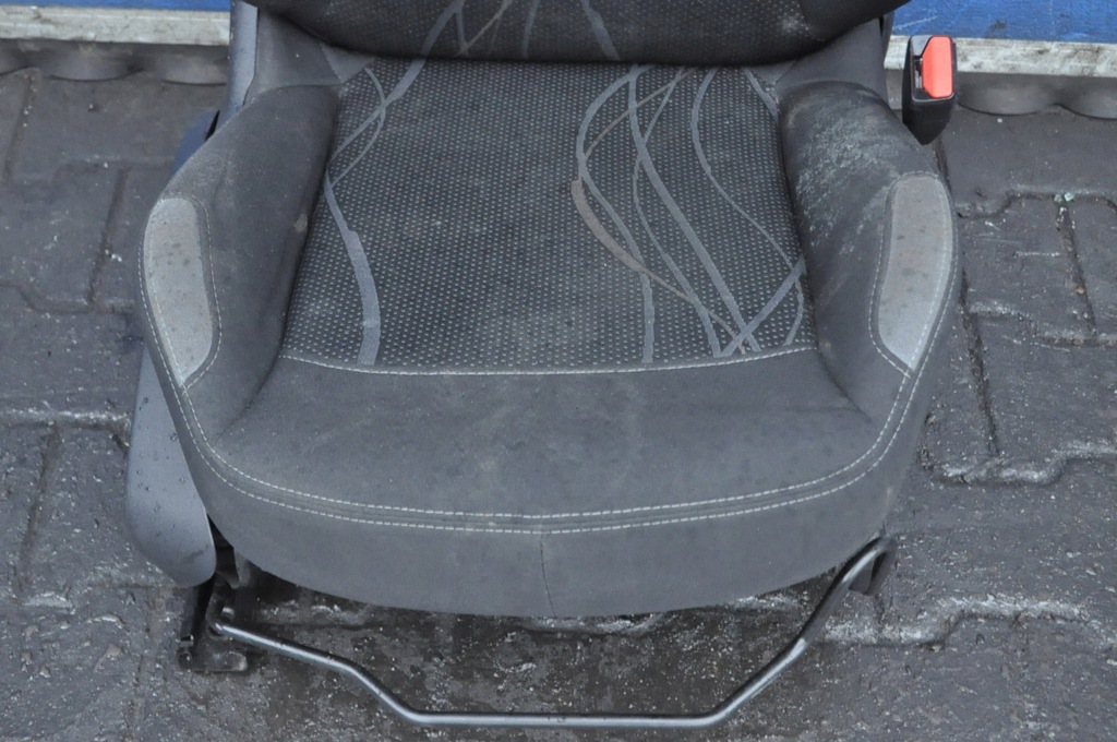 фото №6, Peugeot 208 i сидіння заднє сидіння uk