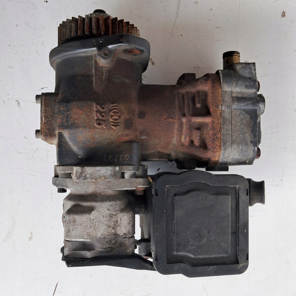 фото №4, Компрессор воздуха iveco eurocargo 3.9 5.9 компрессор