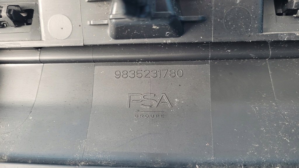 фото №14, Peugeot 308 iii p5 21r защита крышки багажника 9835231780