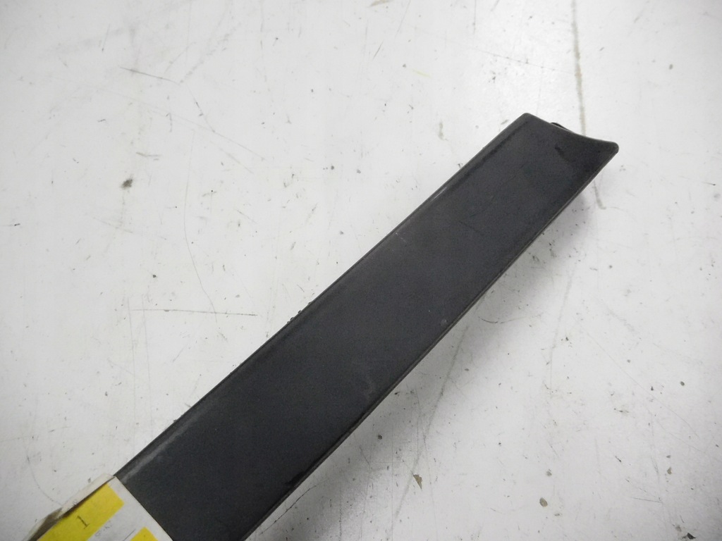 фото №6, Молдинг pod лампы правый перед audi a8 d2 4d0853208c