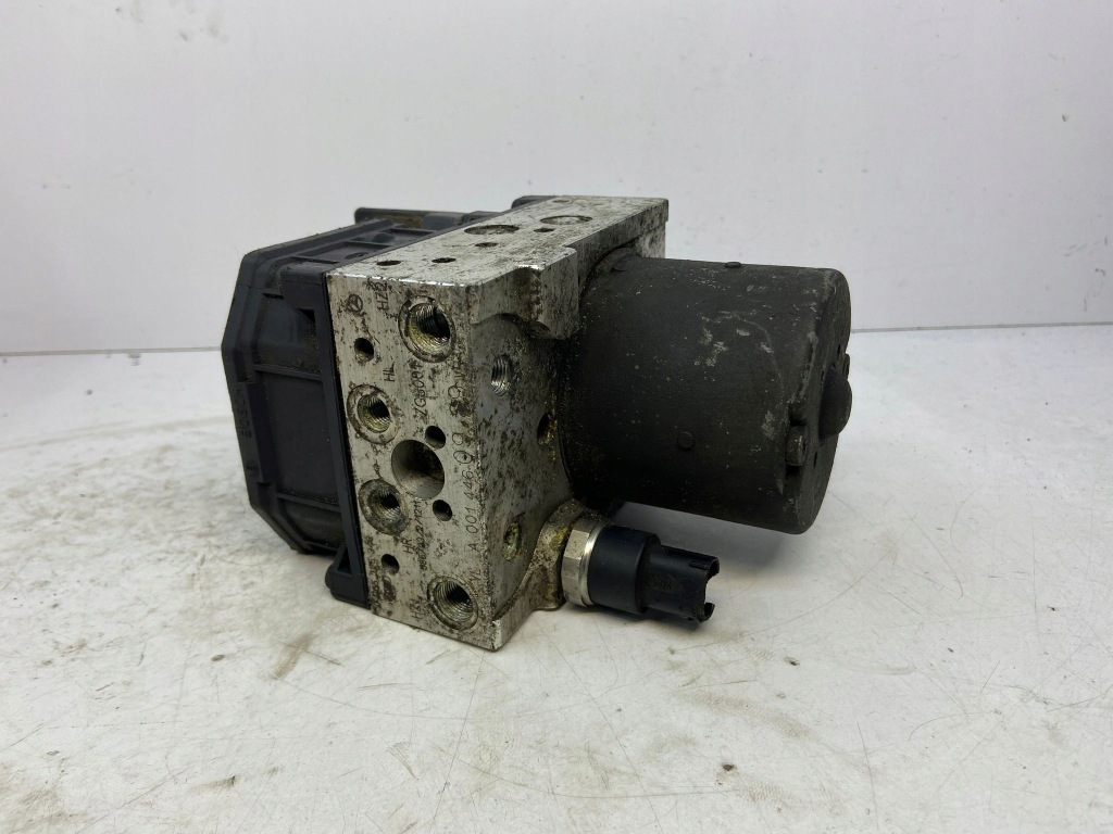 фото №6, Насос abs mercedes w639 a0014460989