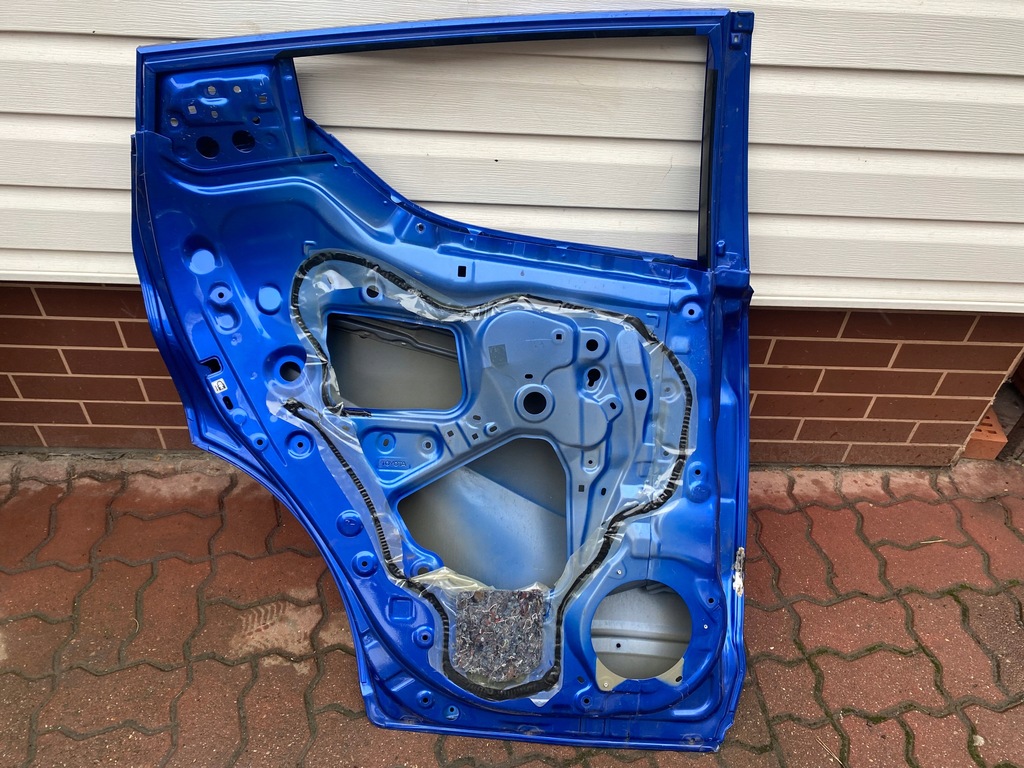 фото №4, Toyota c-hr chr дверь задние левая