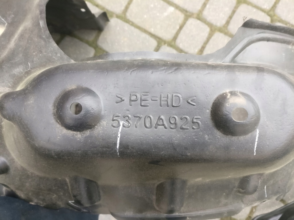 фото №8, Підкрилок передні праве ліва mitsubishi space star ii 2 2013-19