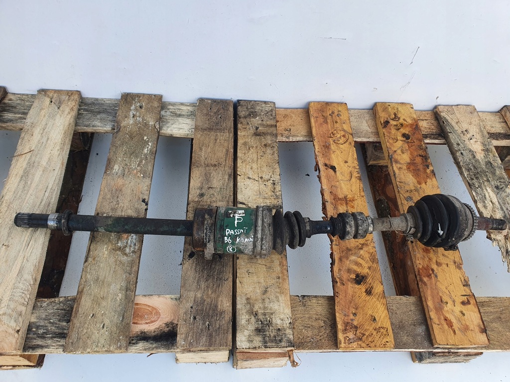 фото №1, Vw passat b6 3.2 fsi передня привідний вал półośka права