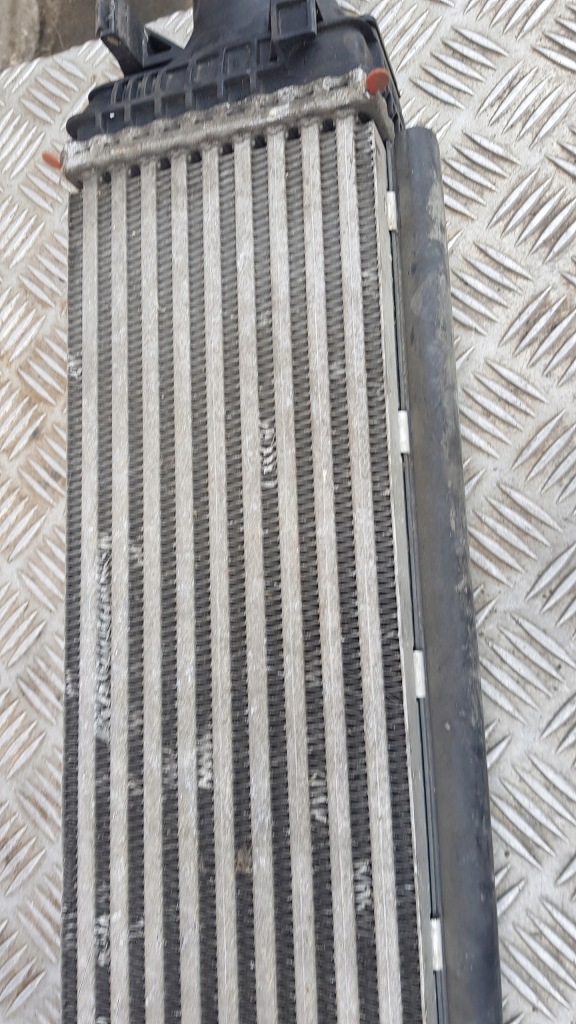 Интеркулер радиатор воздуха audi a4 b8 a5 a6 c7 a7 3.0 tdi 8k0145805r Доставка