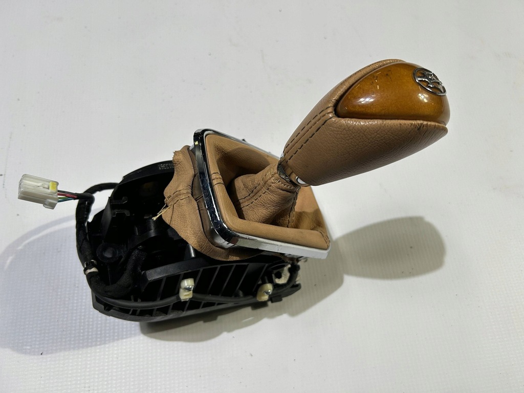 фото №12, Выборщик рычаг переключения передач домкрат maserati granturismo 2008-