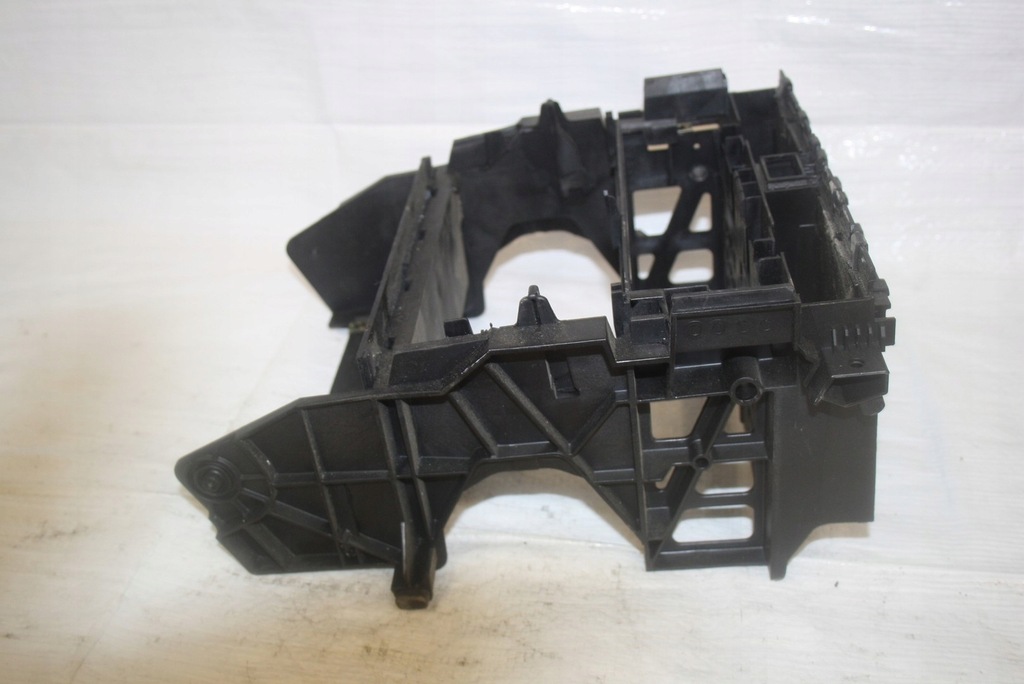 фото №4, A4 b6 b7 консоль середня рамка радіо 8e0858005b