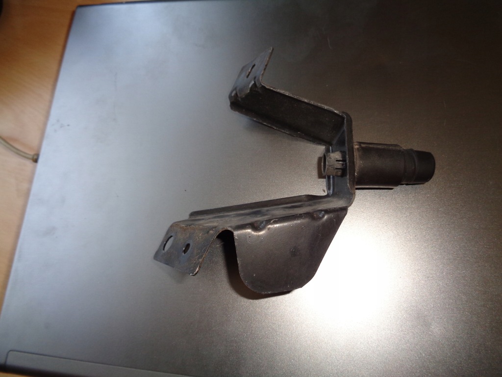 фото №1, Отбойник отбойник крышки задняя правый peugeot 3008 i