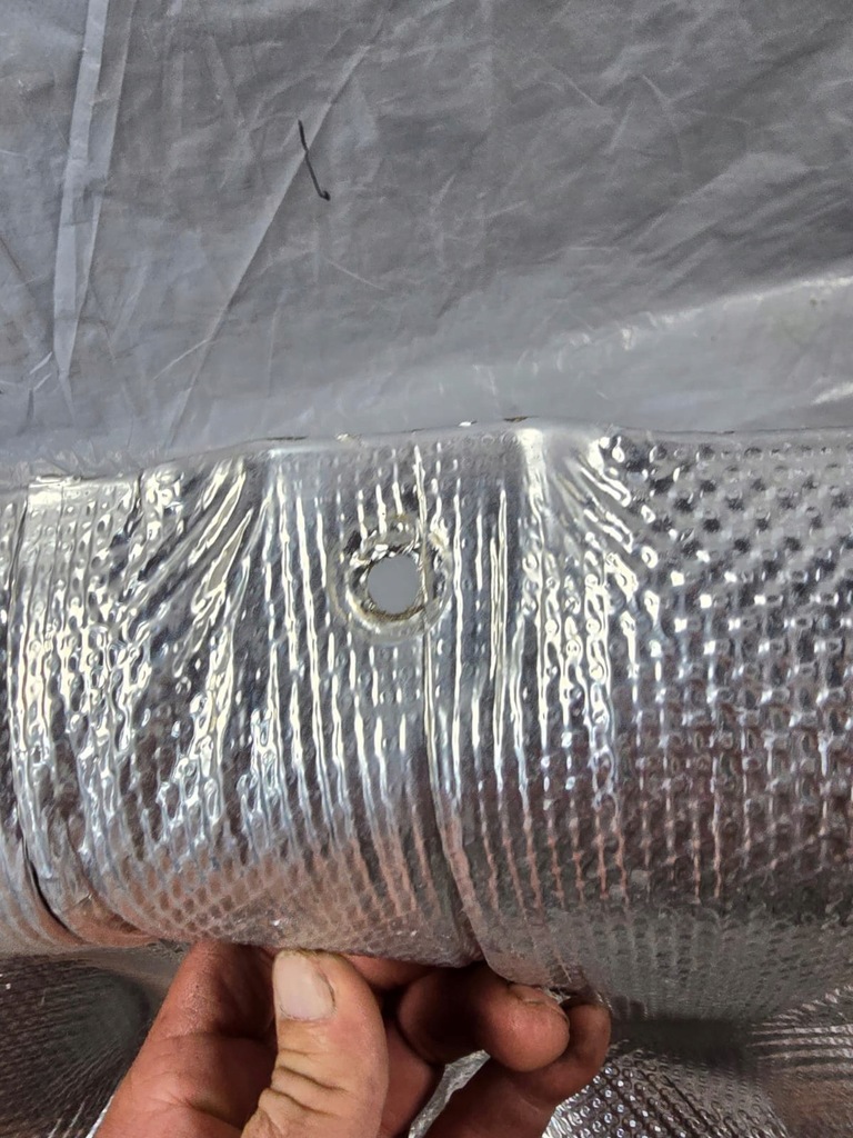 фото №5, Audi a4 s4 b9 защита тепловая отсек двигателя 8w0863829e