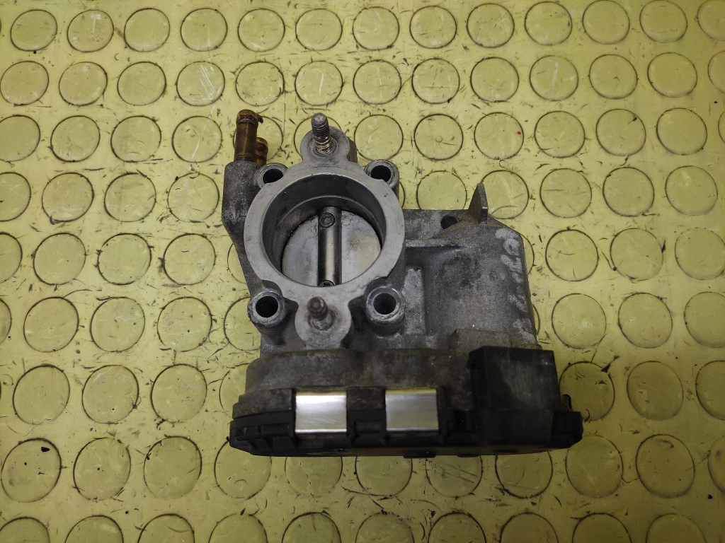 фото №1, Opel agila 1.2 дроссельная заслонка 0280750044