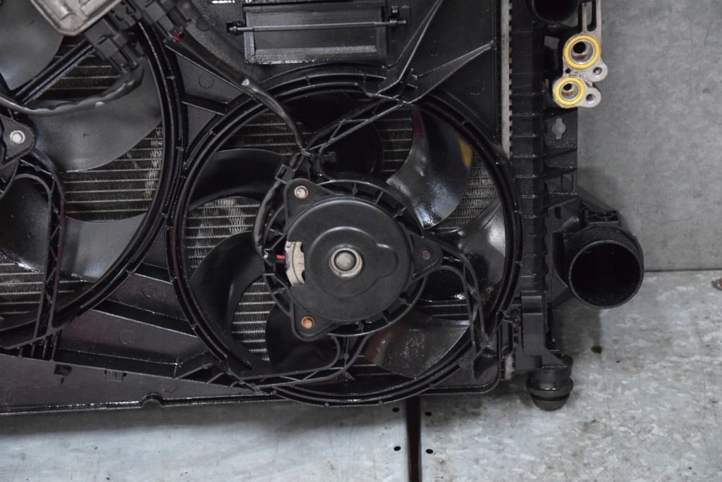 Land rover freelander 2 2,2 td4 радиатор вентилятор комплект Цена