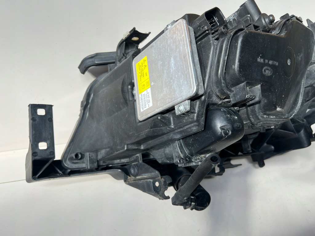 фото №11, Лампа передня права bmw iii 3 e90 / e91 ксенон 631171616689