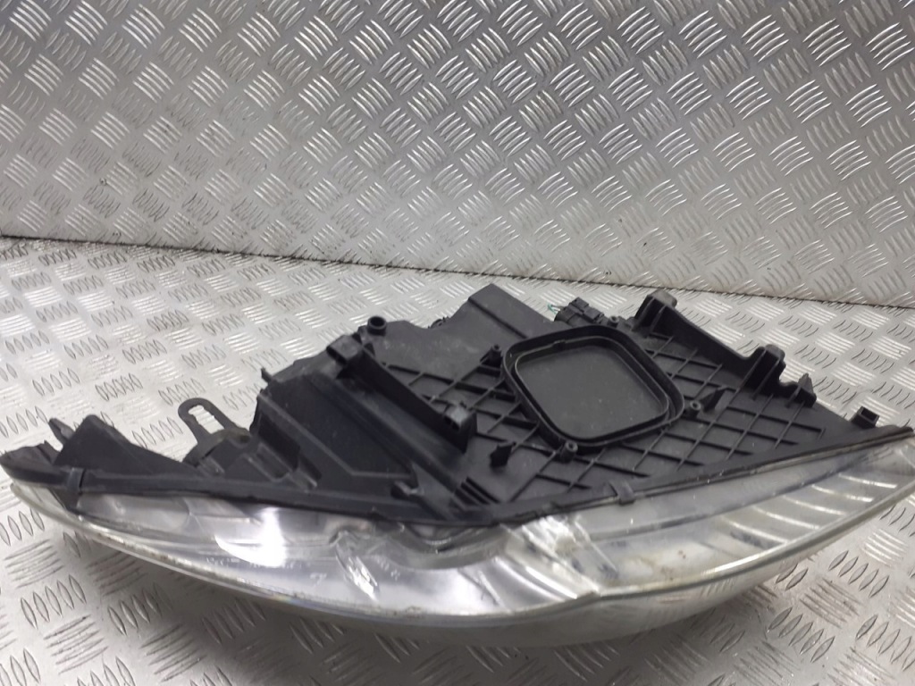 фото №3, Лампа левая передняя renault megane 260607449r