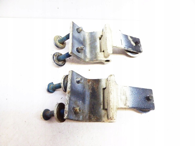 фото №1, Ford transit mk5 94r- петля кришки задня