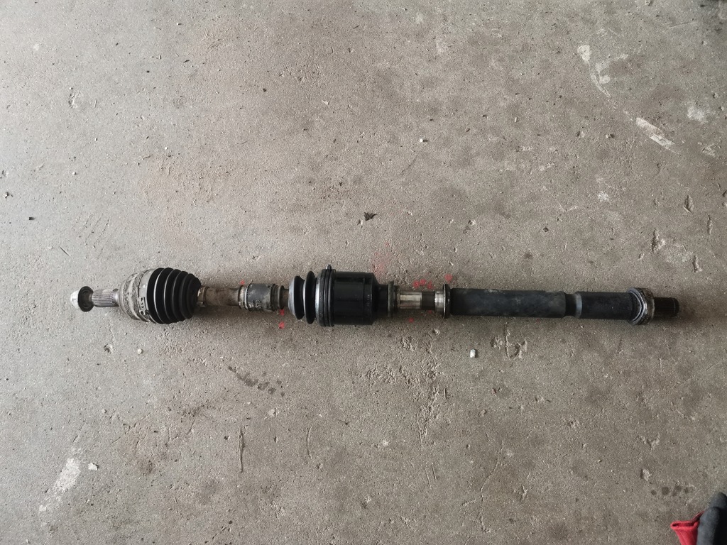 фото №1, Приводной вал правая длинная mazda 6 ii gh 2.2 mzr-cd gd78