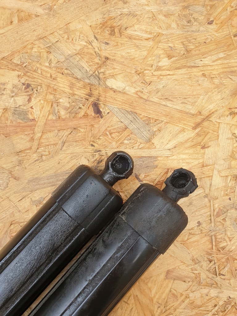 фото №8, Infiniti qx70 амортизаторы крышки комплект