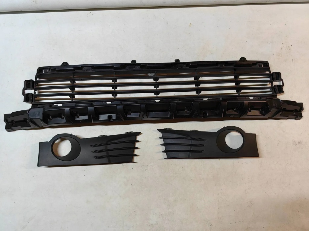 фото №1, Fiat talento- решітка середня права i ліва kpl