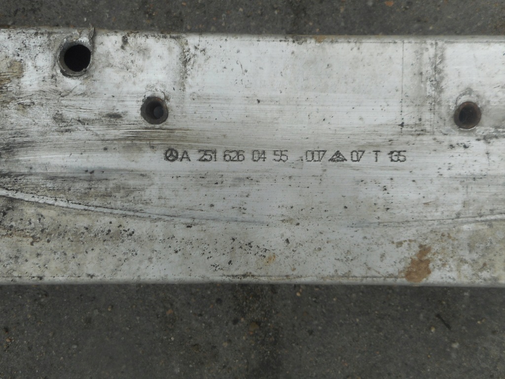 фото №7, Mercedes r-klasa w251 балка бампера перед