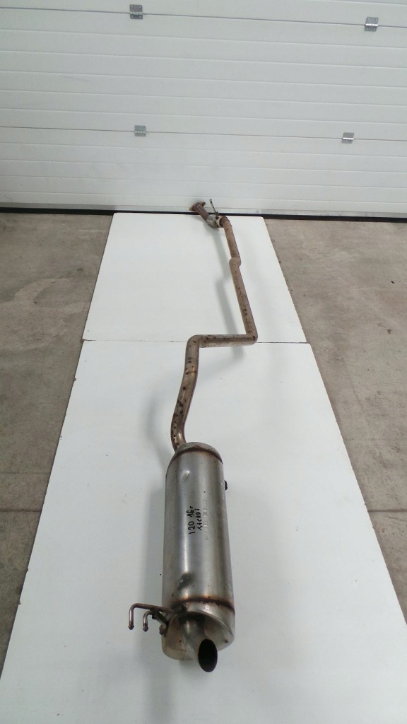 фото №1, Hyundai i20 2016 1.4 crdi гаситель конечный