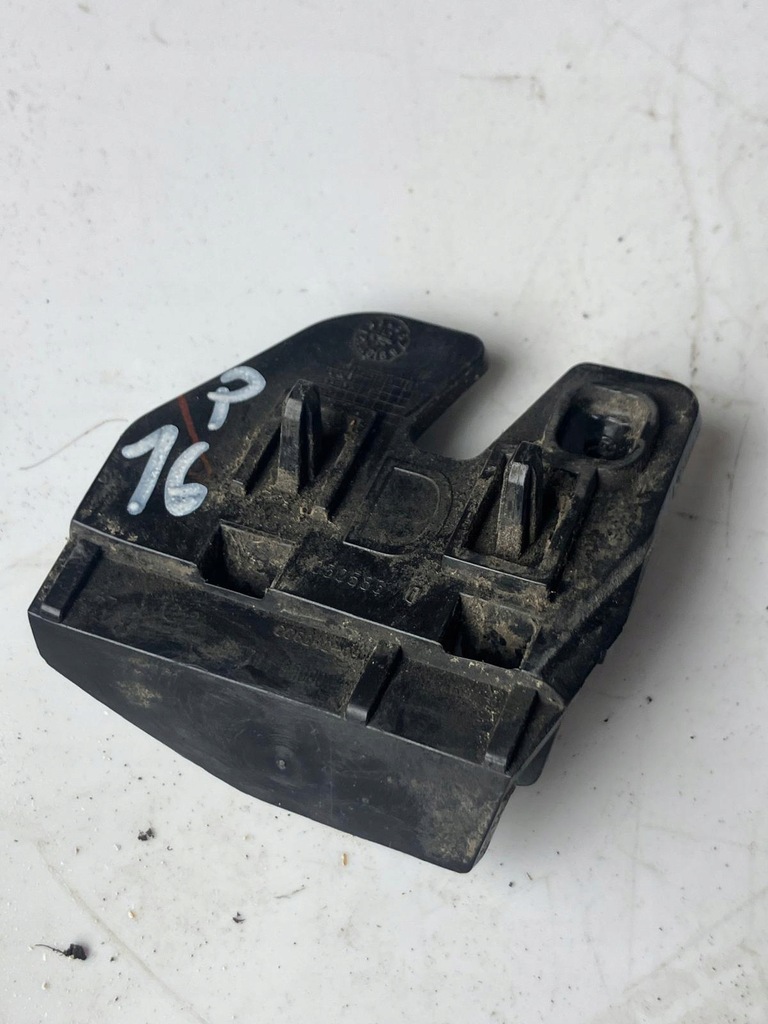 фото №1, Напрямна бампера кронштейн накладки правий задня peugeot 508 rxh 9676495080